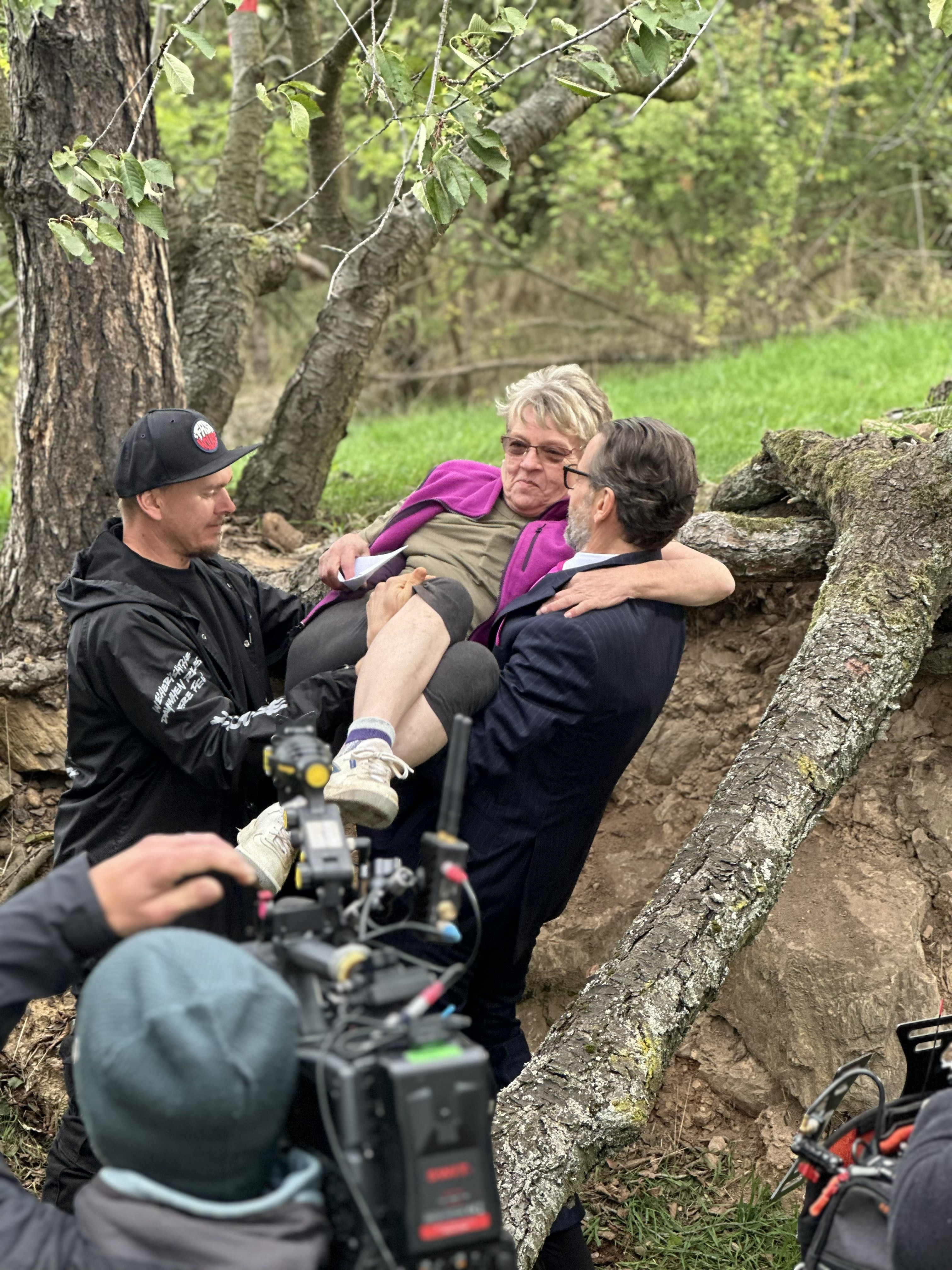 natáčení bába pod kořenem