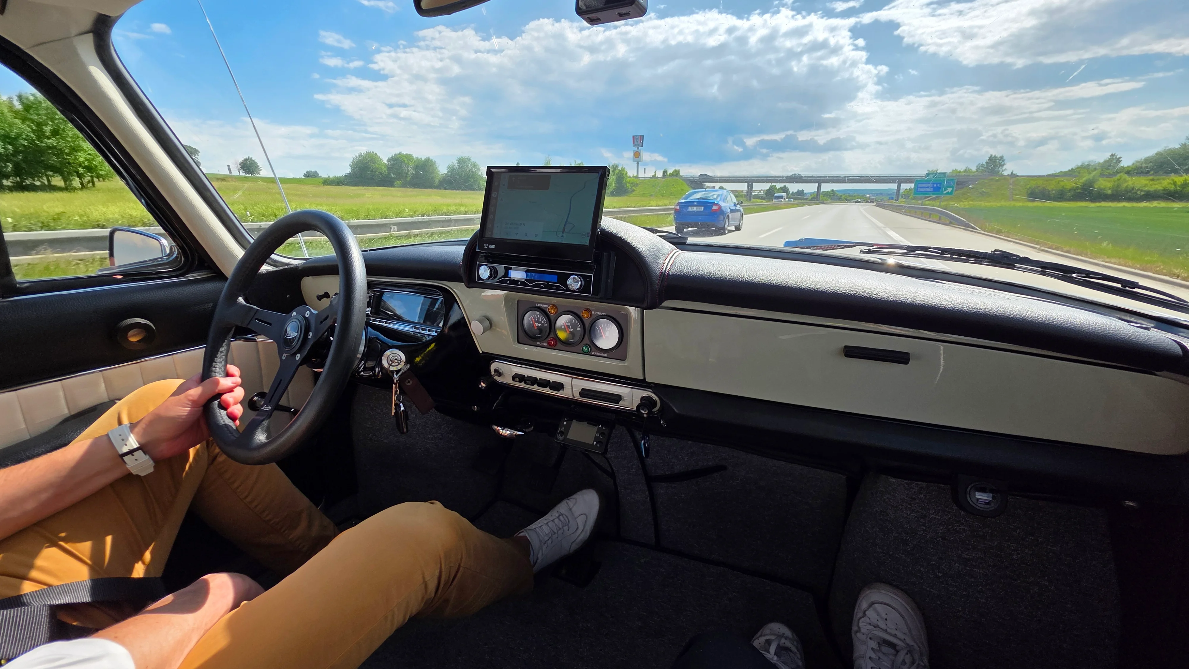 tetra expedice robot uvnitř