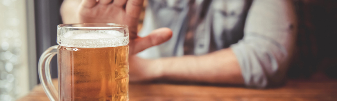 odmitnuti piva v hospode klice od auta